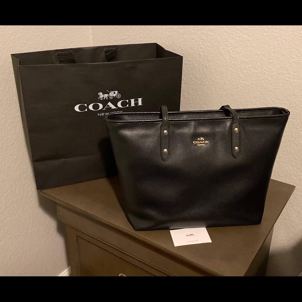 Coach tote purse